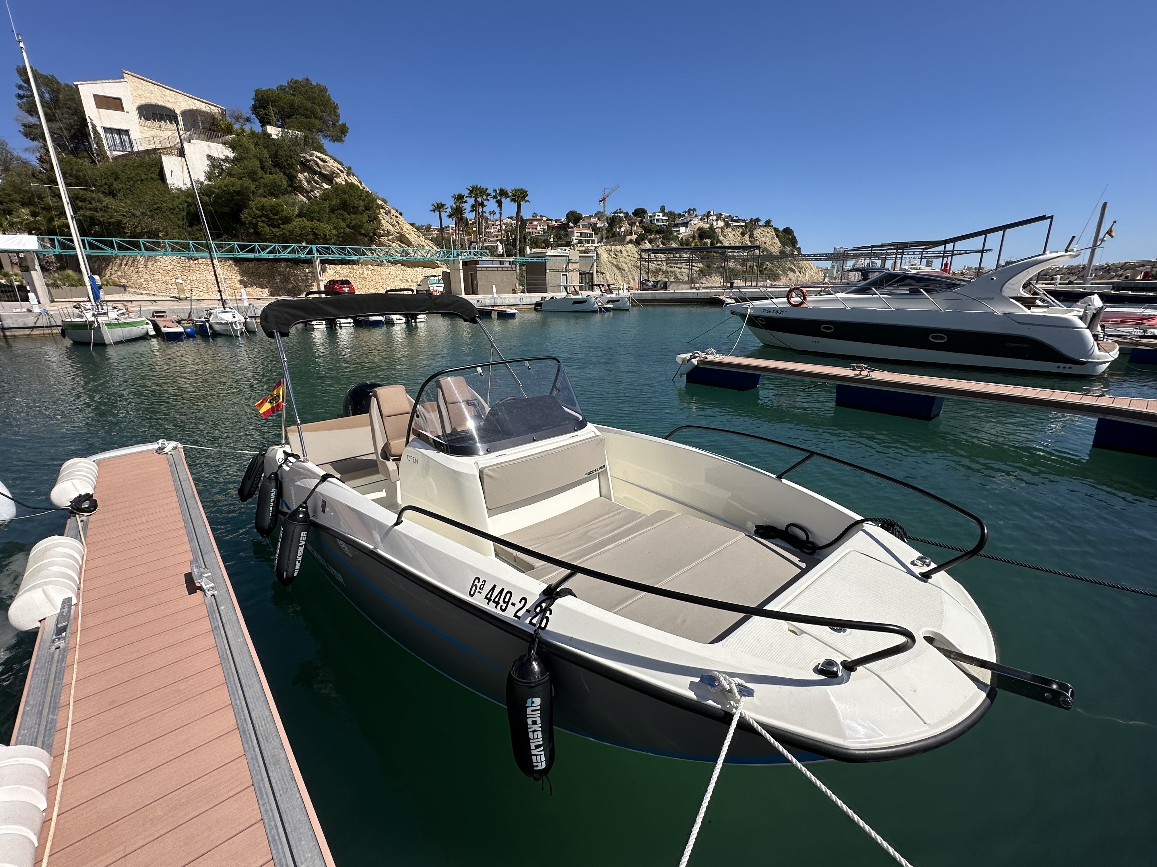 QuickSilver Activ 605 Open - 150 HP photo 5