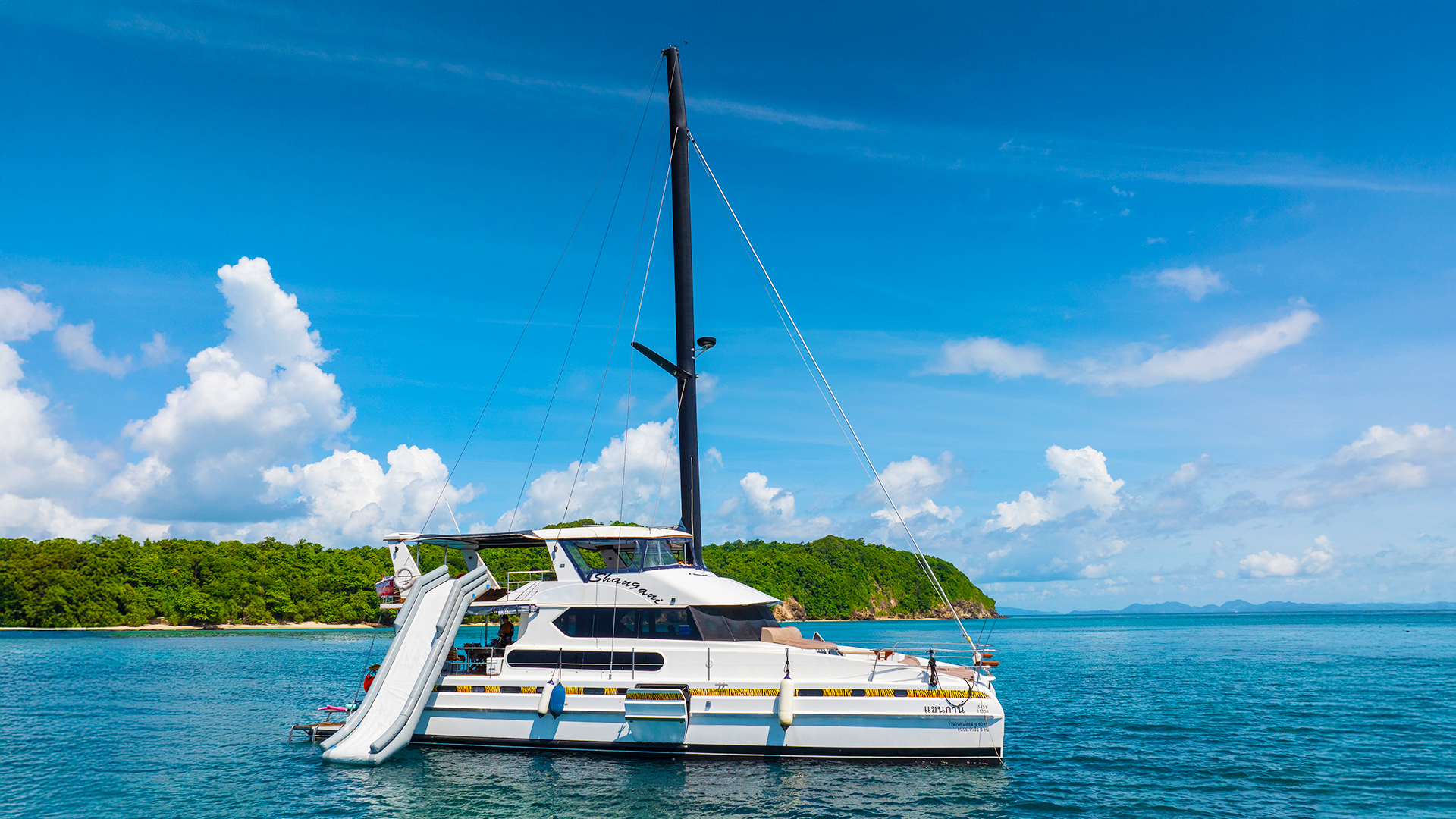 Shangani Blue Lagoon 70 ft photo 2