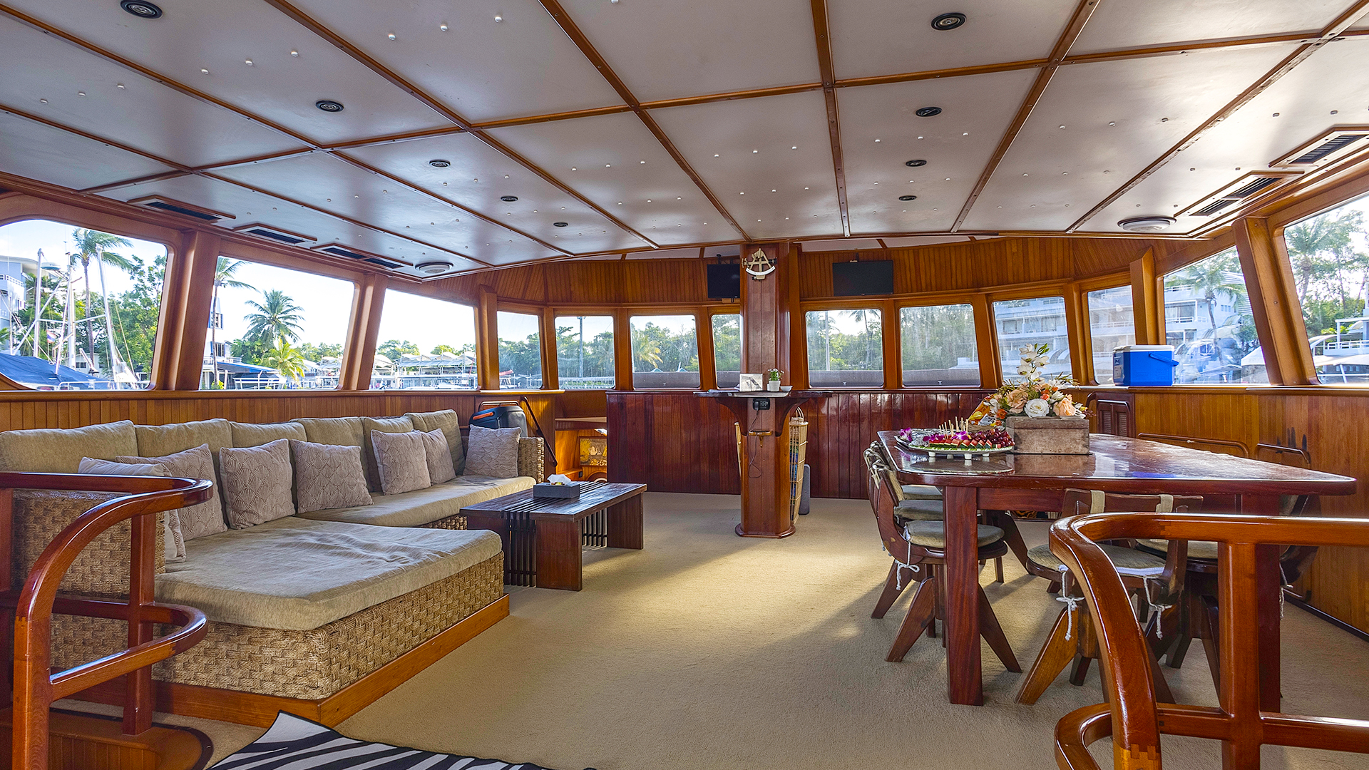 Shangani Blue Lagoon 70 ft photo 5