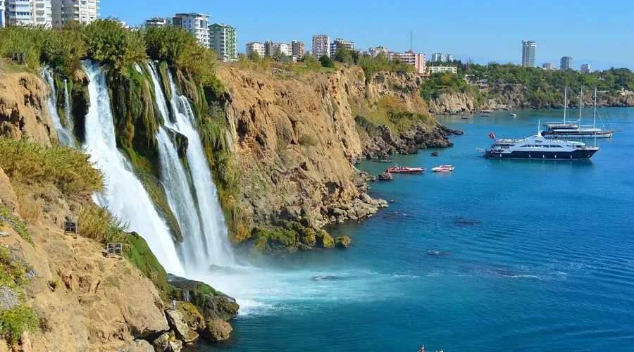 Experience Ultimate Luxury: Private Yacht Tours in Antalya