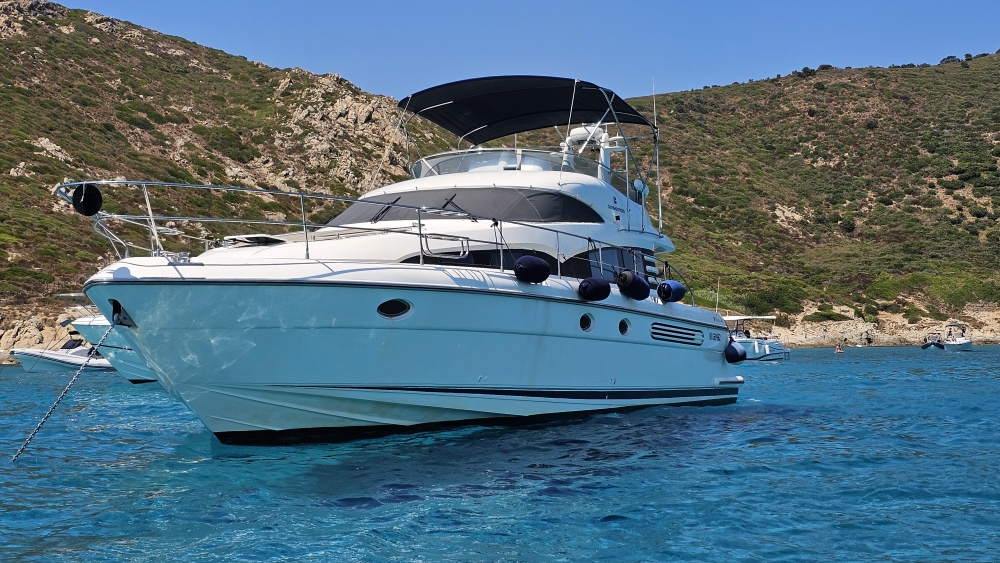 Fairline  photo 1