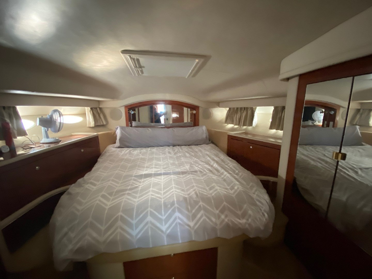 Extended cruises, up to 4 guests maximum