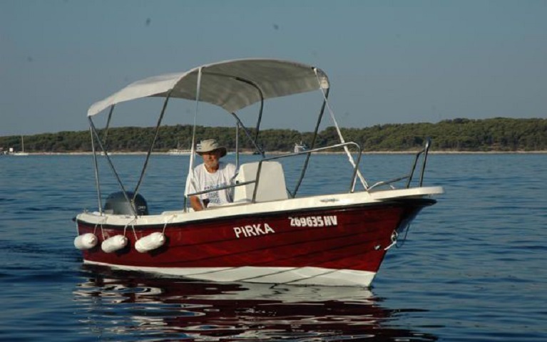 Boat Nautica 500
