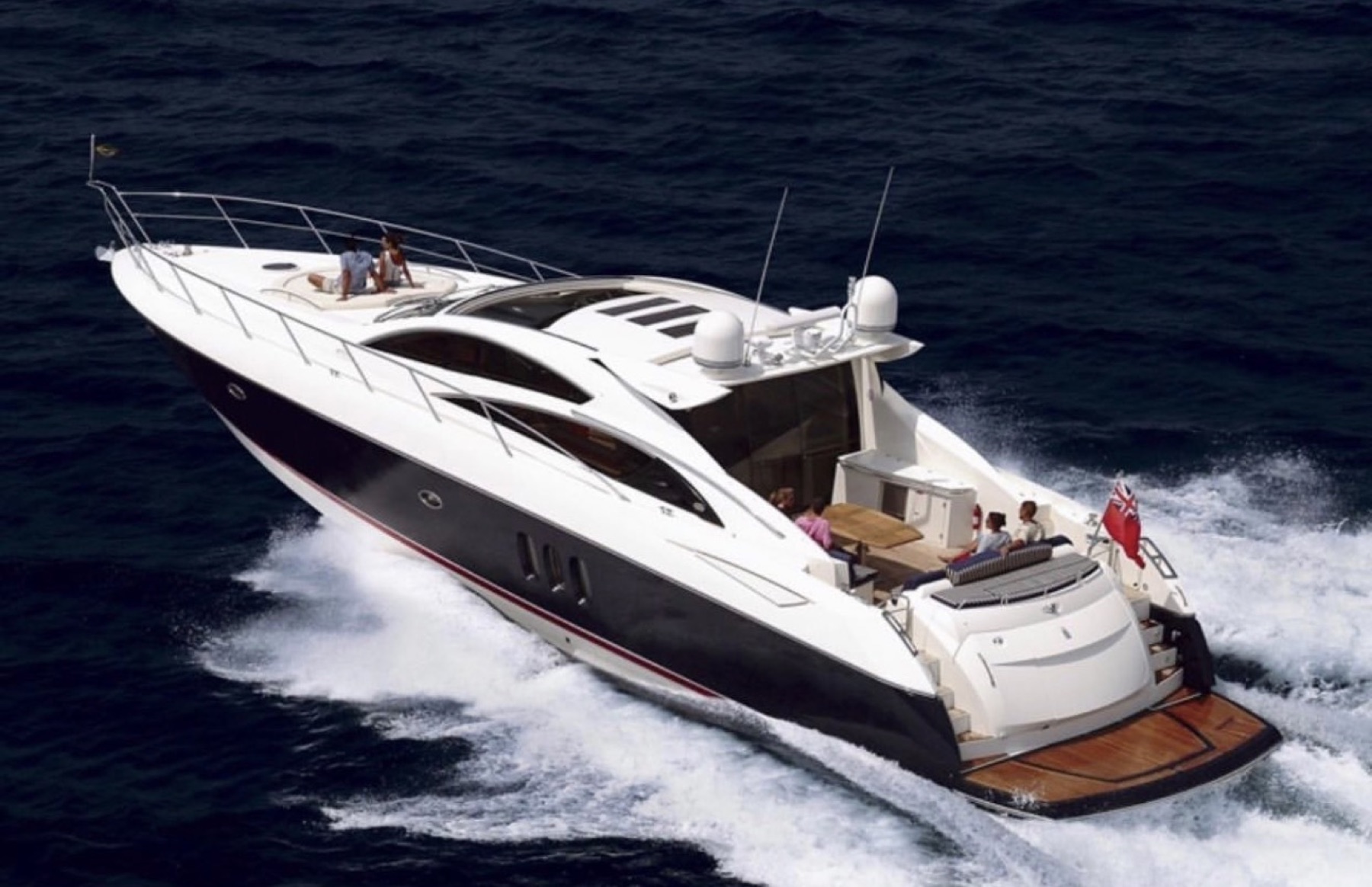 sunseeker-predator-72