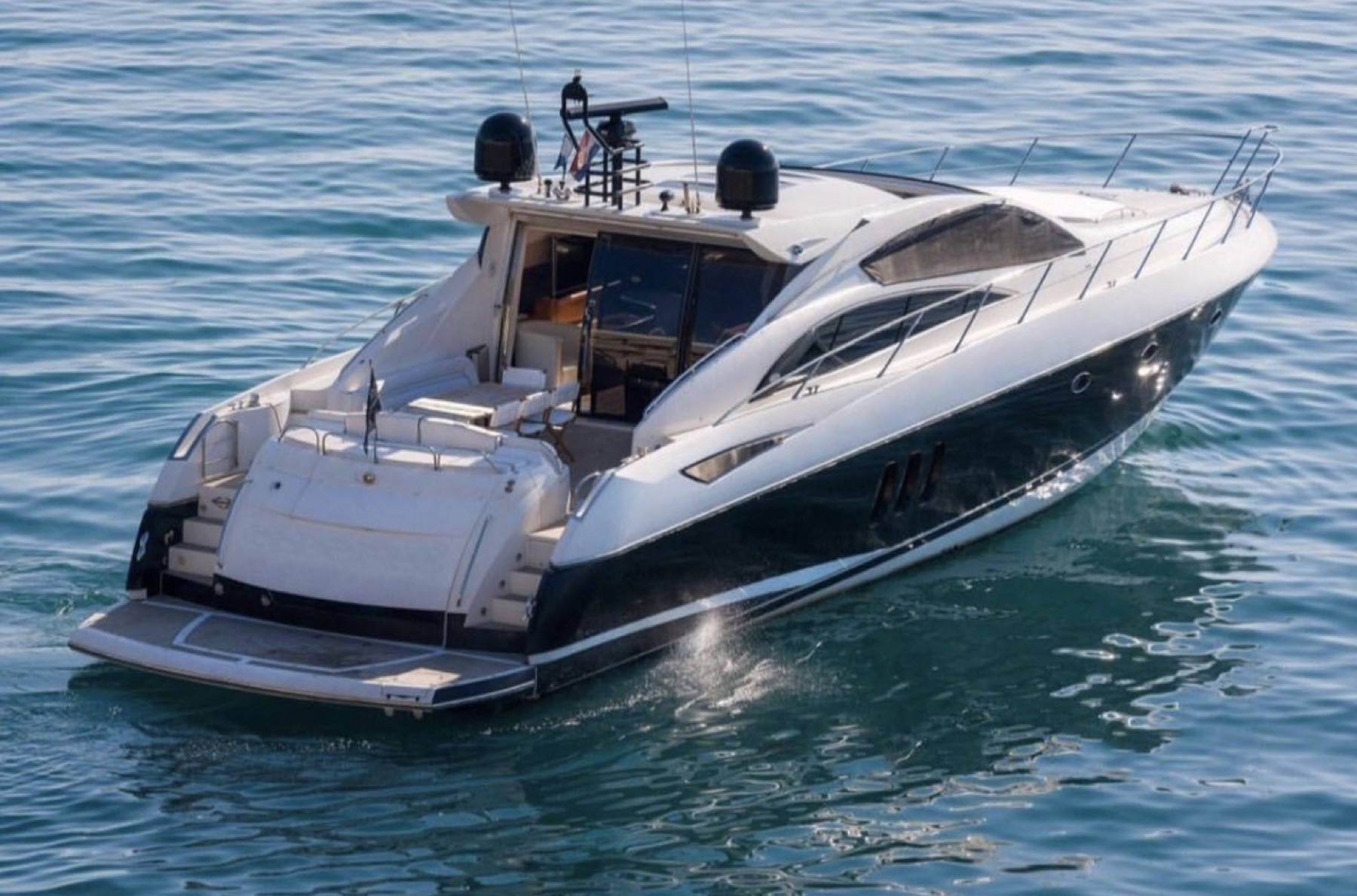 sunseeker-predator-72